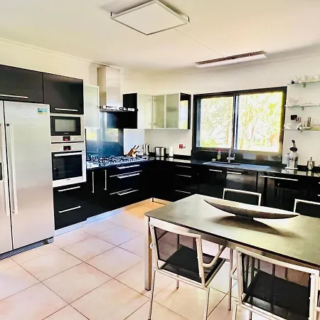 Holiday home Rosa By Your Madeira *